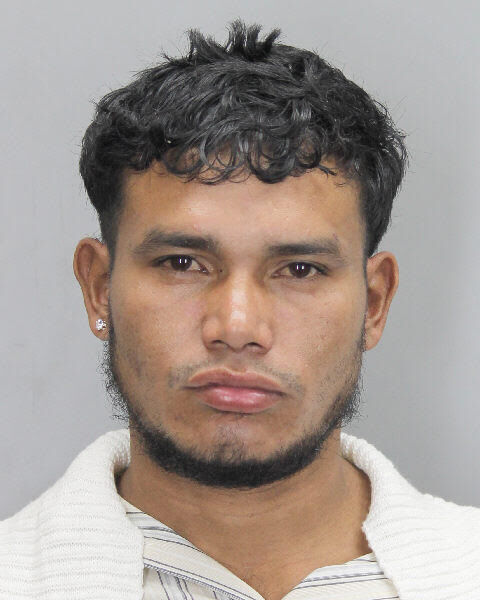 Edwin Saravia.jpg